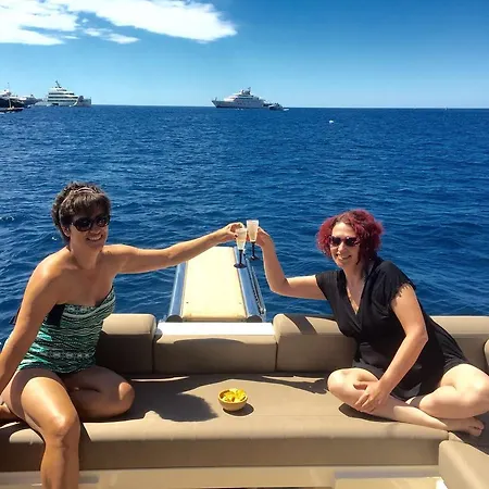 Sorrento On Boat Botel Sant'Agnello
